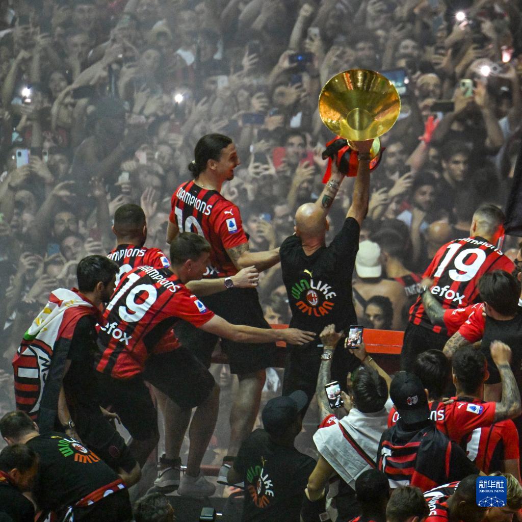 手饰品类产品摄影